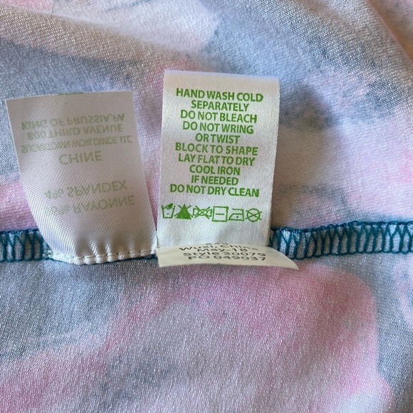 LILLY Pulitzer Bundle of 2 Dresses: Annastasha Floral & Green Beckett Dr… - Picture 10 of 17